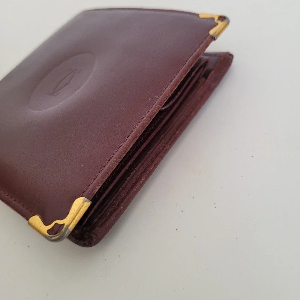 Cartier Must de Cartier Burgundy Leather Bifold Wallet Gold Corners Italy Vintag